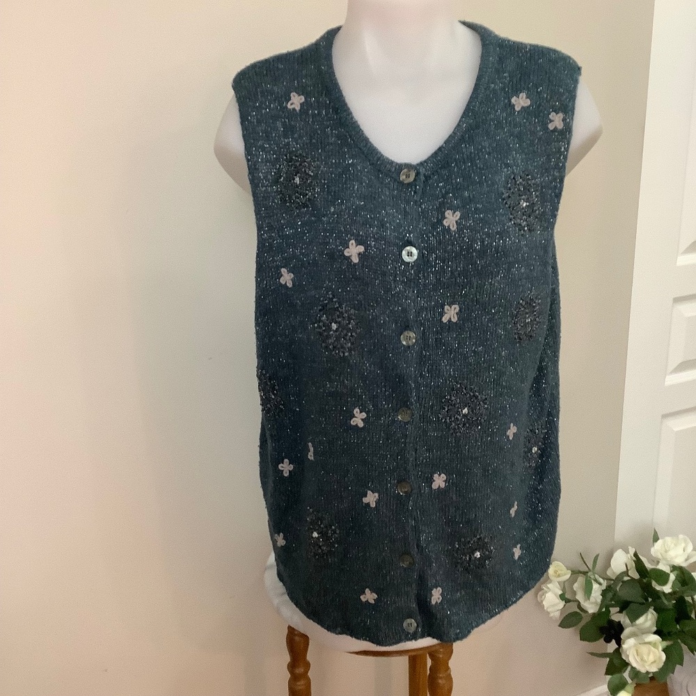 Silk knit Teal Embroidered Vest Cardigan XL